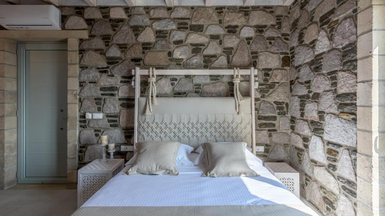 Hilltop Suites Milos Mytakas Экстерьер фото